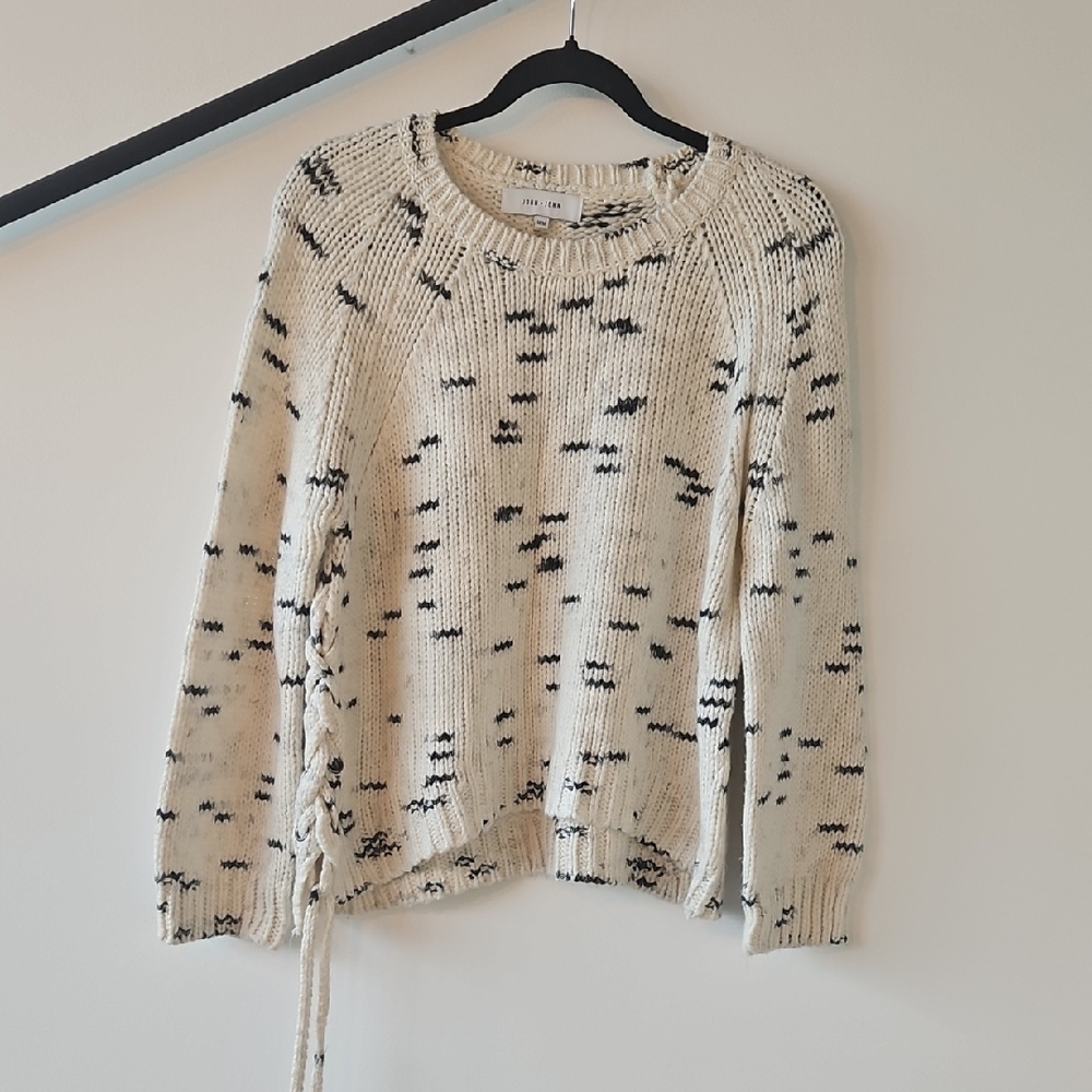 John+Jenn Cream and Black Knit Sweater
